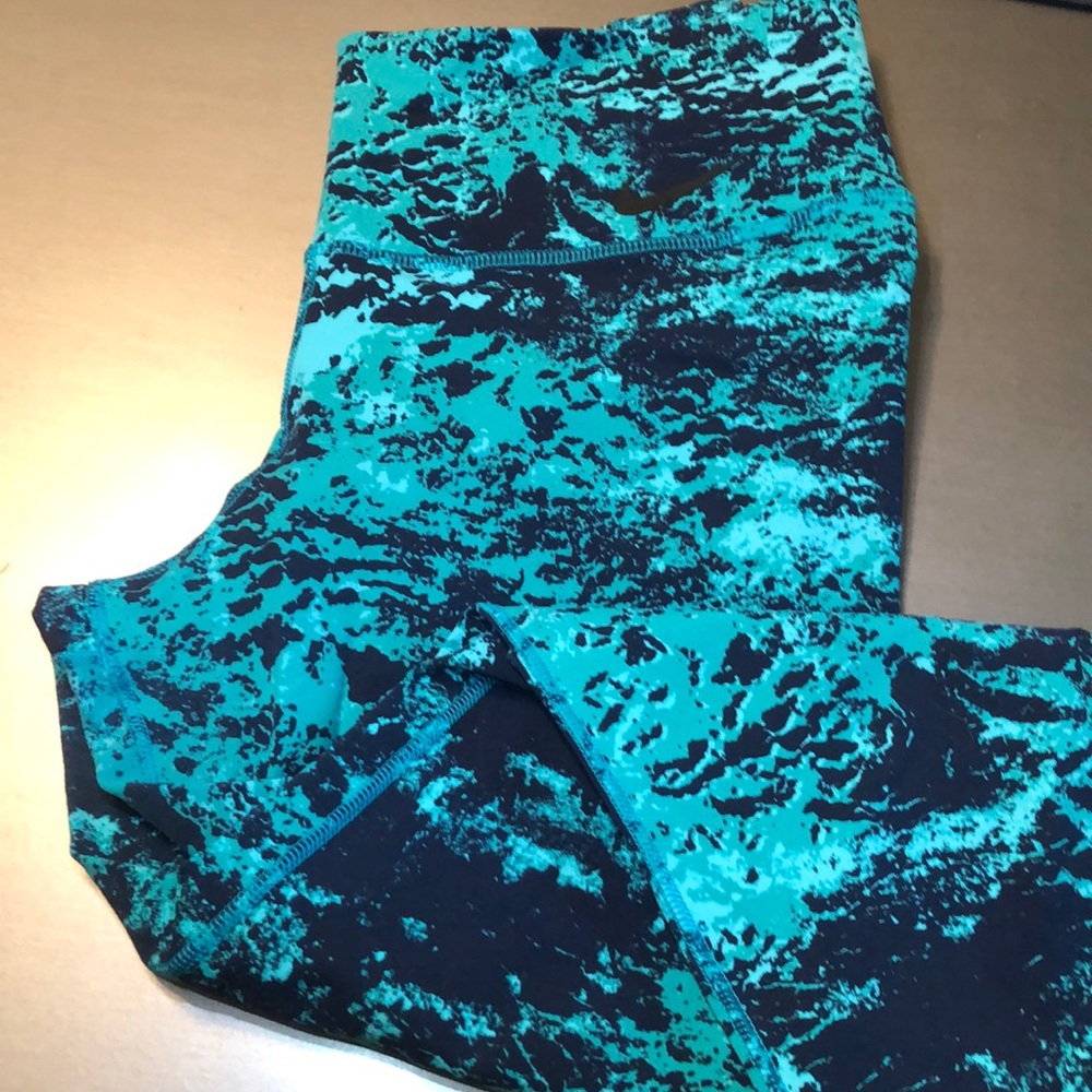 Dri Fit Capri Legging